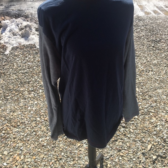 Men’s pullover - Picture 2 of 3